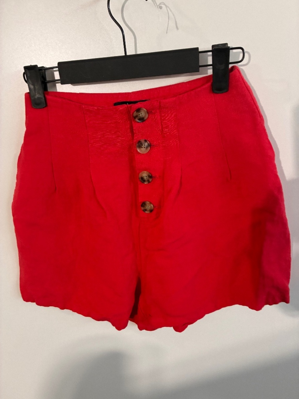 Express 00 Fushia short